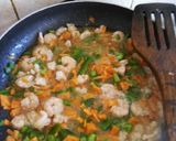 প্রন ফ্রাইড রাইস (prawn fried rice recipe in bengali) রেসিপির ধাপ 4 ছবি