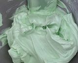 Foto langkah ke 6 dari resep Klepon Cake (Edisi Lebaran 2025).