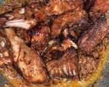 A picture of step 6 of Fry chicken with gravy.