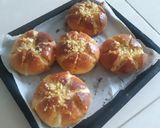 Foto langkah ke 7 dari resep Korean garlic cheese bread #homemadecreamcheese.