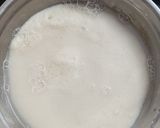 A picture of step 2 of Rava idli.