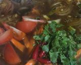 Gambar langkah 5 resipi Tom Yam Ikan Bawal.