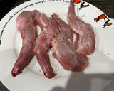 Foto del paso 1 de la receta: Jamoncitos de conejo con salsa de verduras