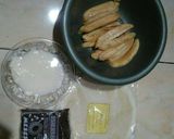 Foto langkah ke 1 dari resep Piscok Simple.