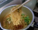 Foto langkah ke 5 dari resep Mie dokdok/dogdog ala warung burjo.