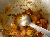 বাঁধাকপি  ও কাতলা মাছের মাথার ঘন্ট (bandhakopi o katla macher ghonto recipe in Bengali)
