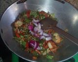 A picture of step 3 of Paneer veg mix sprouts.