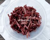 Foto langkah ke 4 dari resep Sambal Keringan Kulit Singkong-Teri-Kacang Renyah dan Yummy.