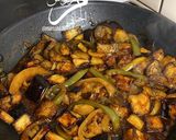 صورة لخطوة 3 من وصفة حمسة الباذنجان بدبس الرمانEggplant with pomegranate molasses