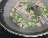 Foto langkah ke 4 dari resep Sayur Oyong Bakso Kuah Bening.