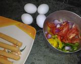 A picture of step 1 of Egg pizza.