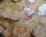 Foto del paso 1 de la receta: Solomillo con ajos tiernos, apio en salsa reducida