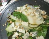 Foto del paso 3 de la receta: Ensalada Caprichosa con Pera Queso Azul y Anacardos