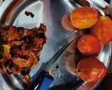 A picture of step 1 of Momos chutney.