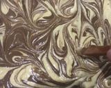 Foto langkah ke 8 dari resep Mocca Marble Butter Cake.