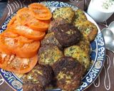 Foto del paso 2 de la receta: Tortitas de coliflor, espinacas y zanahoria