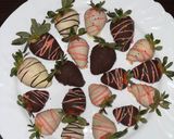 A picture of step 4 of Strawberries with Chocolate 🍫🍓.