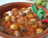 Foto del paso 4 de la receta: Caracoles en salsa