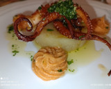 Foto del paso 6 de la receta: Patas de pulpo playa, con parmentier de patata y pulpo a feira
