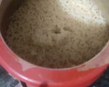 A picture of step 3 of Boil rice.