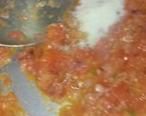 A picture of step 1 of Mushroom Matar.