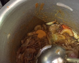 மீல் மேக்கர் கிரேவி சிக்கன் கிரேவிஸ்டைல்(vegசாப்பிடுபவர்களுக்கு)(meal maker gravy recipe in tamil) ரெசிபி ஸ்டேப் 2 புகைப்படம்