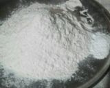 A picture of step 2 of Molting movement biscuit.