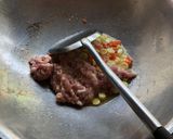 รูปขั้นตอนการทำที่ 3 ของ ไก่หมูผัดน้ำมันหอย