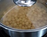 A picture of step 1 of 💚 Channa Masala - Indian Vegetarian Chickpea Curry.