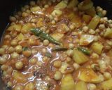 A picture of step 2 of Chana Aalu ka salan and Roti.