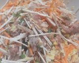 Hình bước làm 4 của món Vietnamese fried spring rolls (nem/chả giò)