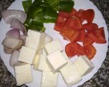 A picture of step 1 of Paneer Shashlik With Gravy.