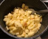 A picture of step 2 of Apple sauce (Filling for mini apple pie).