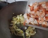 Foto langkah ke 3 dari resep Udang Goreng Mentega.