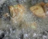 Foto langkah ke 5 dari resep Ayam Goreng Kremes.
