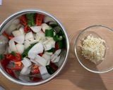 Hình bước làm 2 của món Bò lúc lắc 🍲
