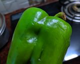 A picture of step 1 of Burnt capsicum chutney.