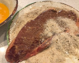 Foto del paso 6 de la receta: Bistec apanado clásico (milanesa) con coliflor granulada