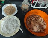 A picture of step 1 of Crispy Zinger Chicken 😋🍗.