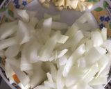 Foto del paso 1 de la receta: Espaguetis con pollo al curry y salsa de soja
