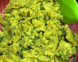 A picture of step 1 of Masala Pattice Pav.