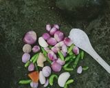 Foto langkah ke 1 dari resep Gulai Ayam Kemumu.