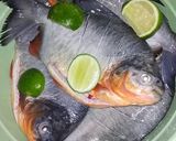 Foto langkah ke 1 dari resep Ikan Bawal Bakar Sambal Matah.