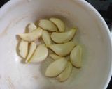 A picture of step 3 of Dry coconut chutney.