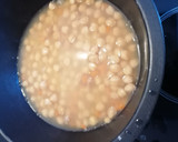 Foto del paso 4 de la receta: Potaje de garbanzos con espinacas y bacalao(Vigilia)