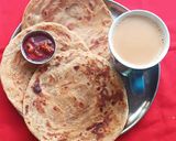 A picture of step 2 of Lachchha paratha.