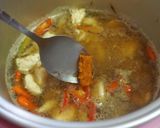 รูปขั้นตอนการทำที่ 2 ของ ต้มยำอกไก่เห็ดฟาง