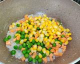 A picture of step 5 of Corn fried rice.