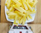 A picture of step 2 of Fish and Chips 🐟🍟🇬🇧 Chef Gordon Ramsay's Recipe.
