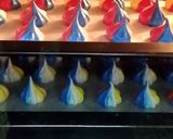 Gambar langkah 6 resipi Meringue Kisses.